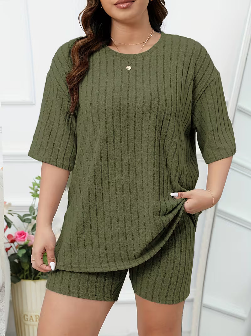 Women'S Plus Size Short Sleeve And Shorts Casual Outfit