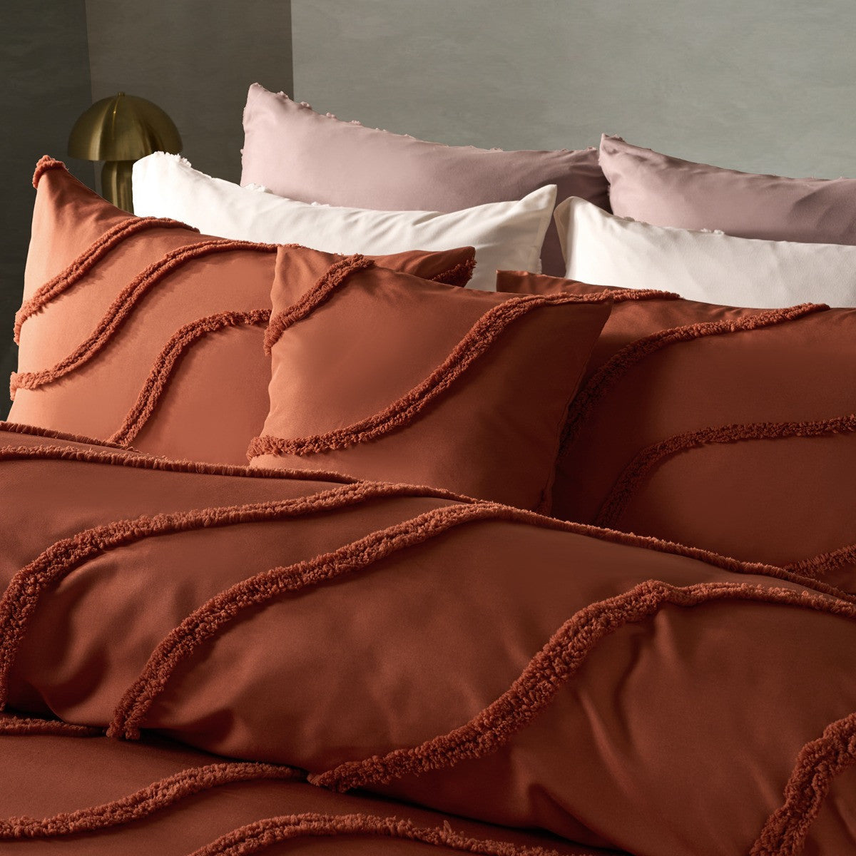 Luxury Tufted Contour Duvet Set