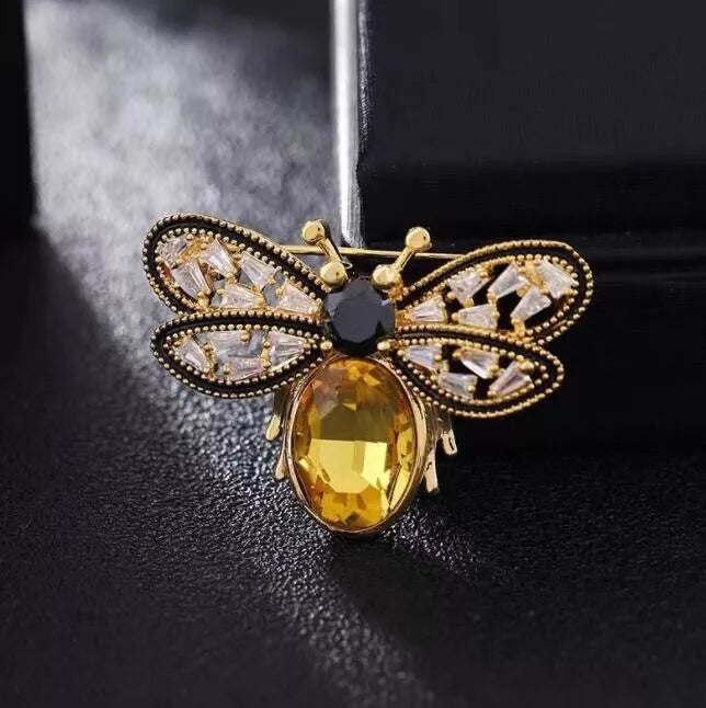 Crystal Bee Brooch Green or Yellow