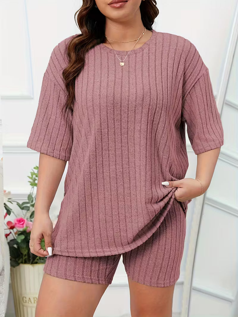 Women'S Plus Size Short Sleeve And Shorts Casual Outfit