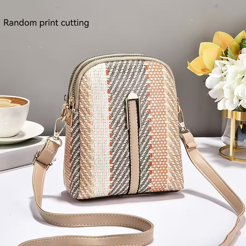 A Stylish And Elegant Women'S Bag