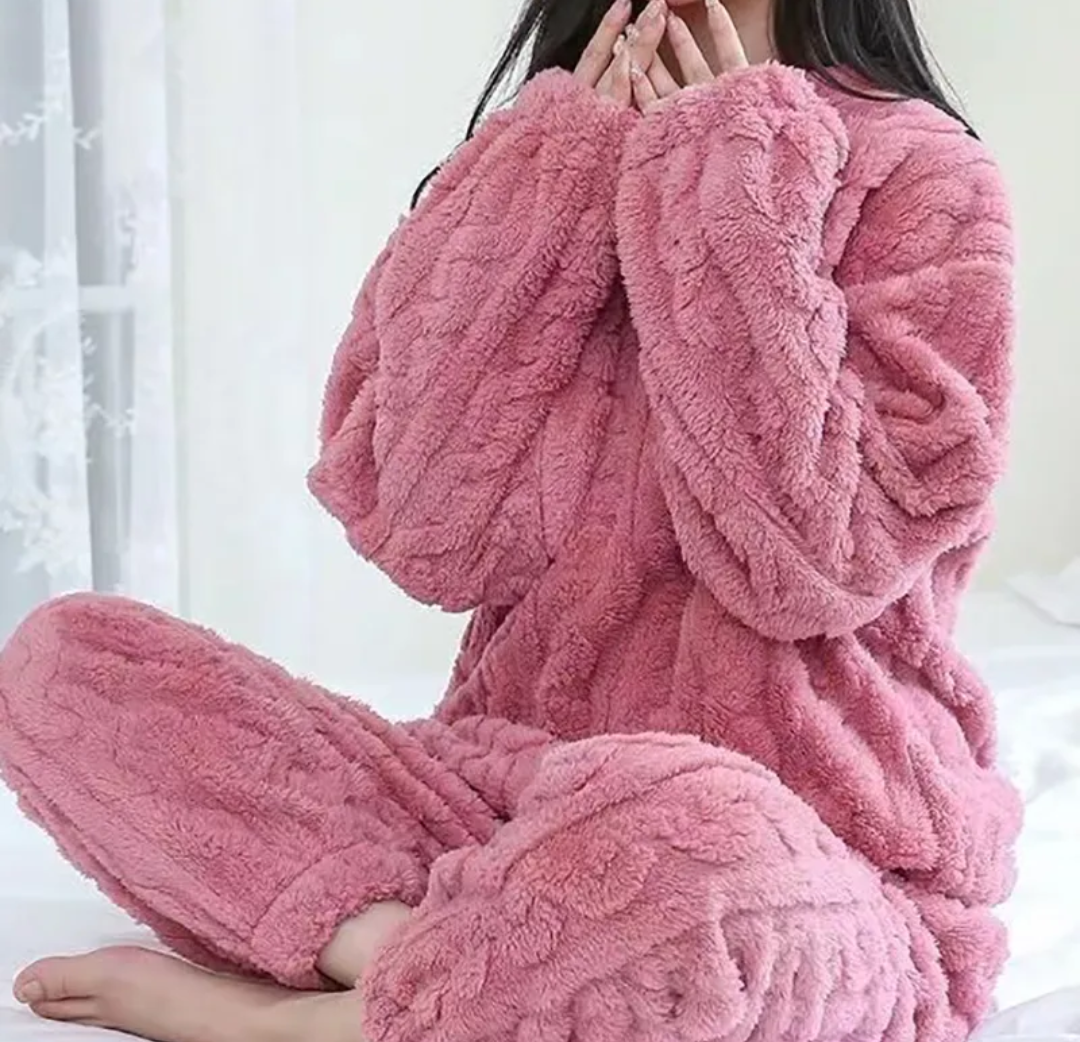 Ladies Winter Warm Pjs.
