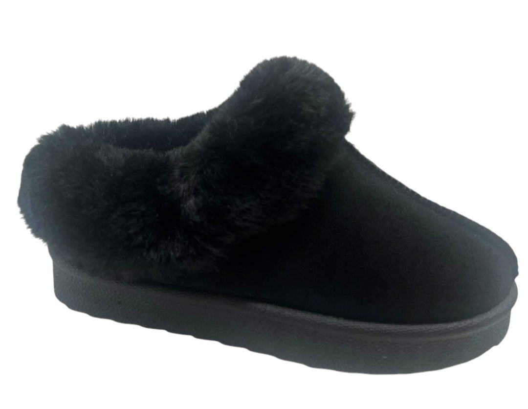 CHILDRENS WARM WINTER FAUX FUR LINED SNUGG SLIPON SLIPPERS
