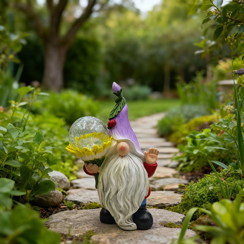 Solar Gnome Decorative Light