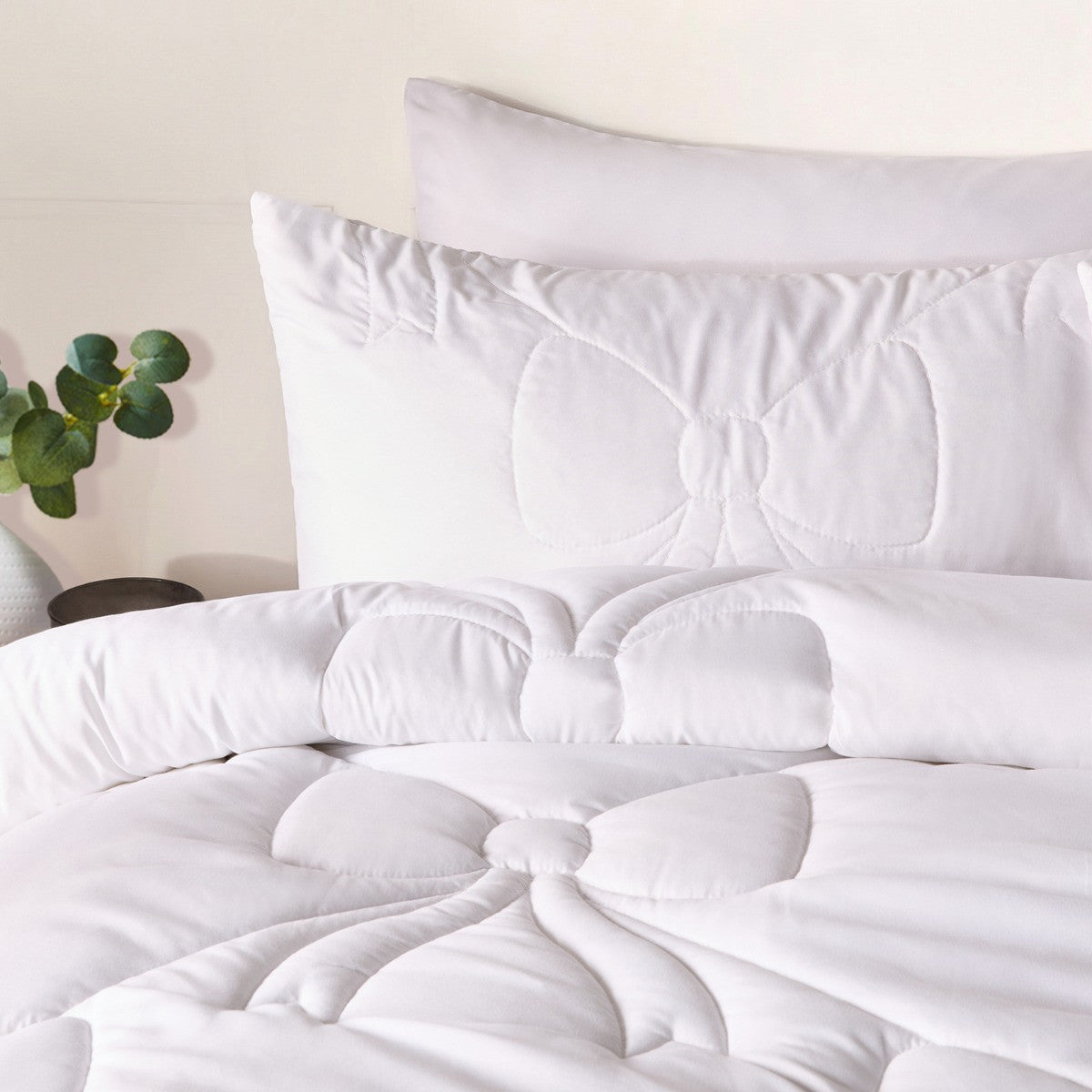 Diamond Bow Quilted Coverless 7.5 Tog Duvet Set