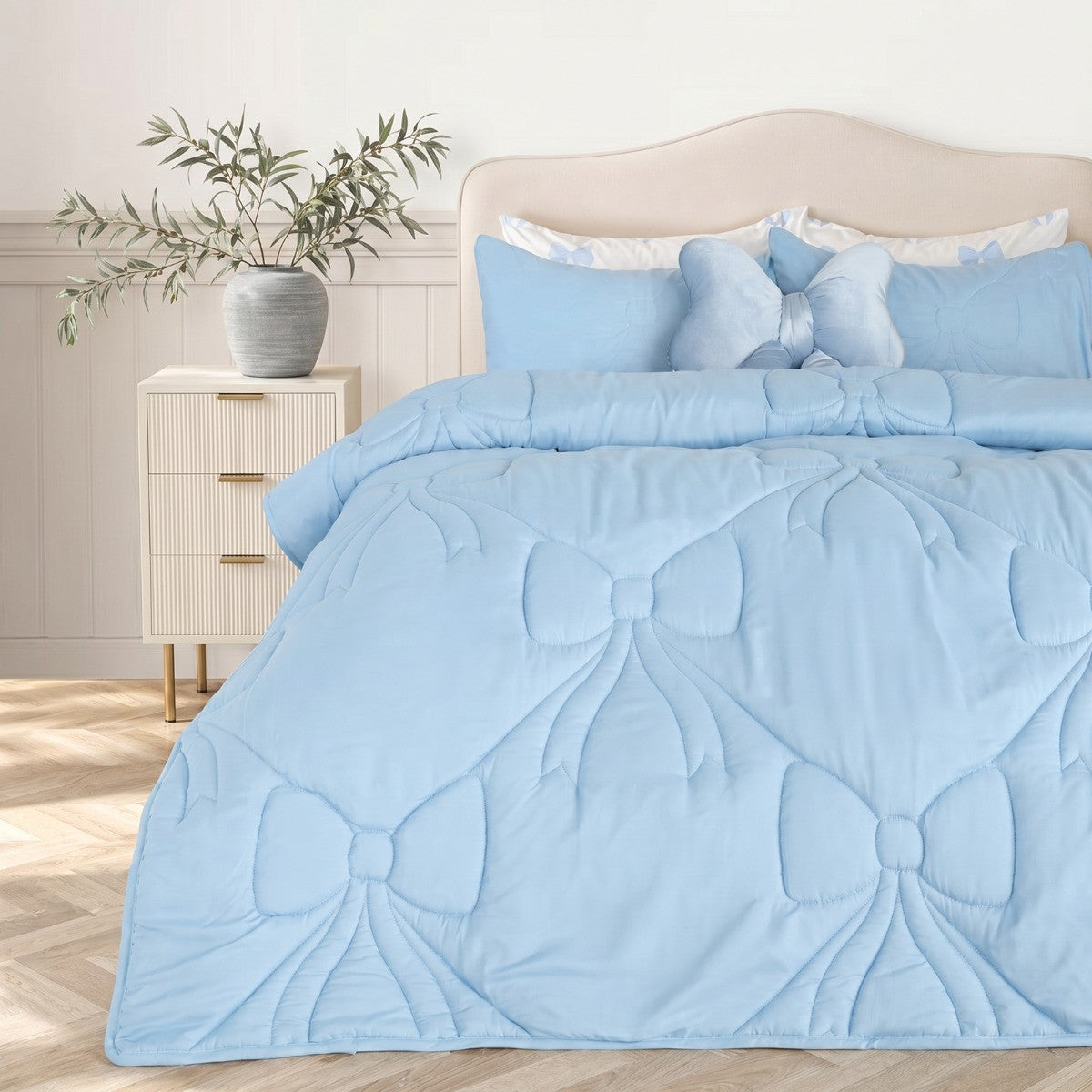 Diamond Bow Quilted Coverless 7.5 Tog Duvet Set