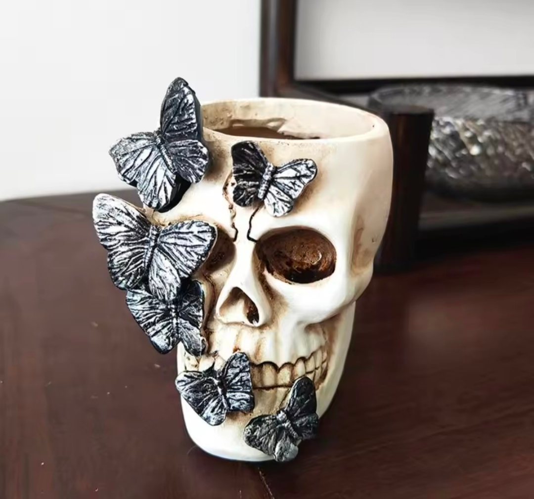 Skull Pen / Makeup Brush Holder