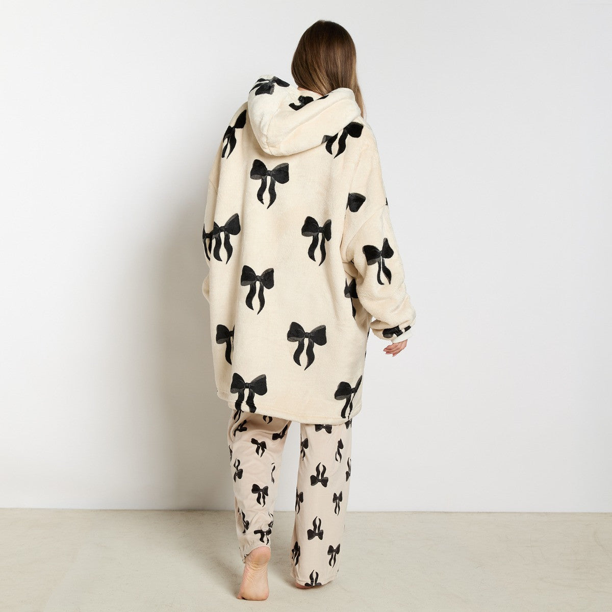 Bow Print Hoodie Blanket