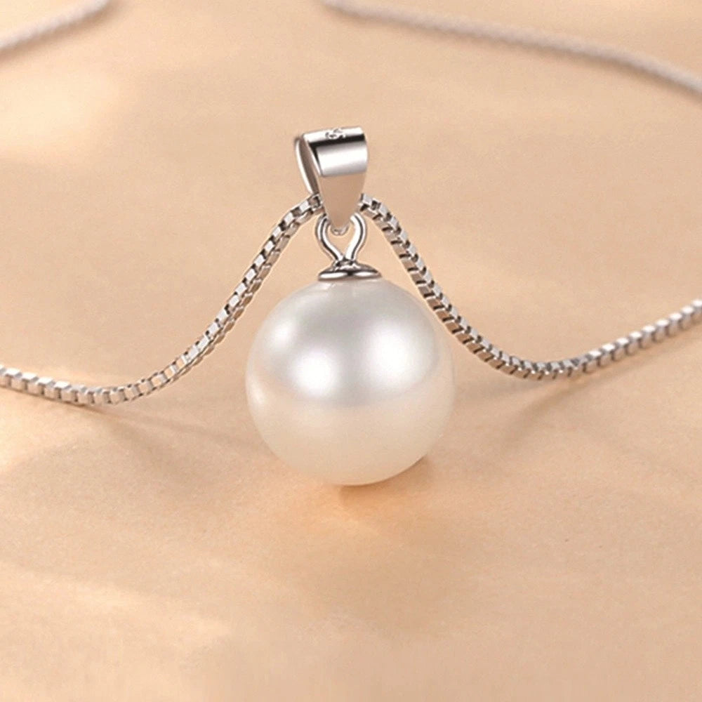 Imitation Peart Earring and Necklace Set